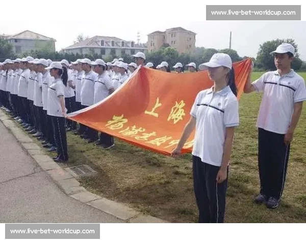 别只看光鲜！他们流血流汗的训练过程，才是最动人的风景线